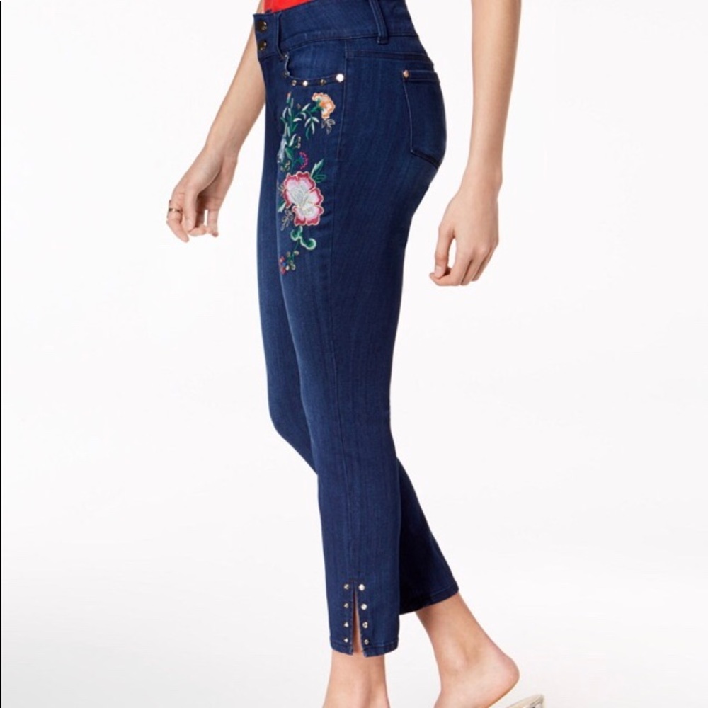 Thalia Sodi Embroidery ankle jeans - Picture 3 of 11
